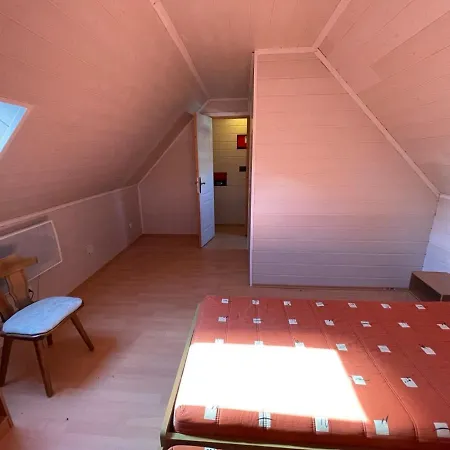 5 Days Min Apartment *